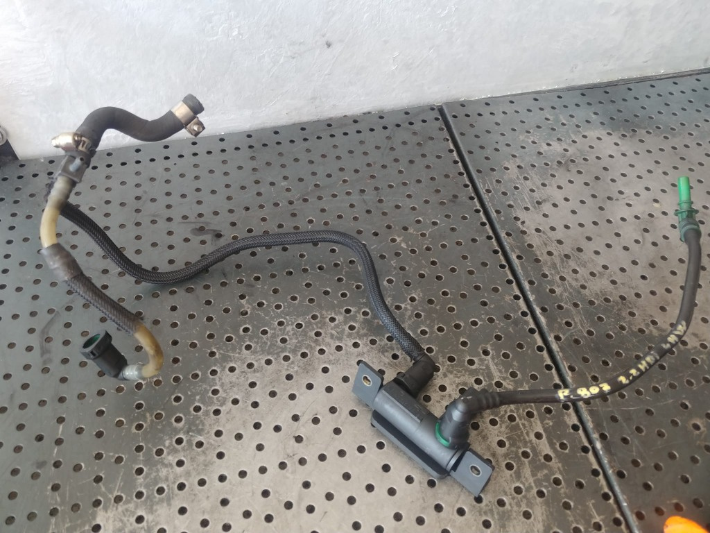 Conducta alimentare motorina 2.2 hdi 4hw lancia phedra citroen c8 peugeot 807
