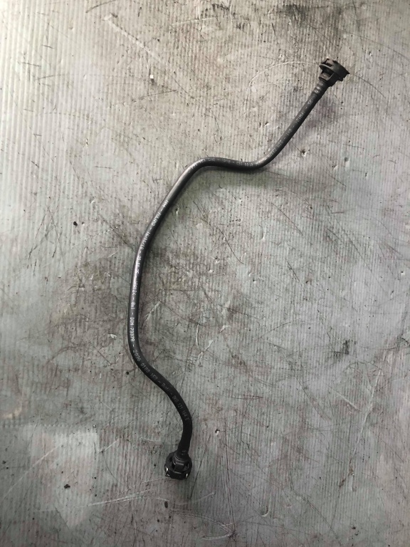 Conducta apa 2.0 tdi audi a4 b8 8k0121164e