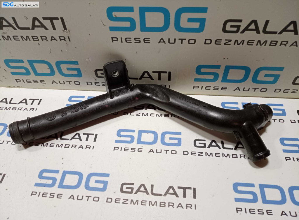 Conducta Apa Lichid Racire Motor Antigel Audi A4 B8 2.0 TDI 2012 - 2016 Cod 03l121065K [M4798]