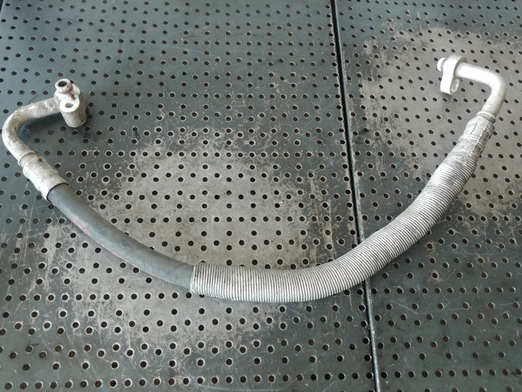 Conducta clima ac 1.6 fsi blf vw golf 5 audi a3 8p skoda octavia 2 1k0820721