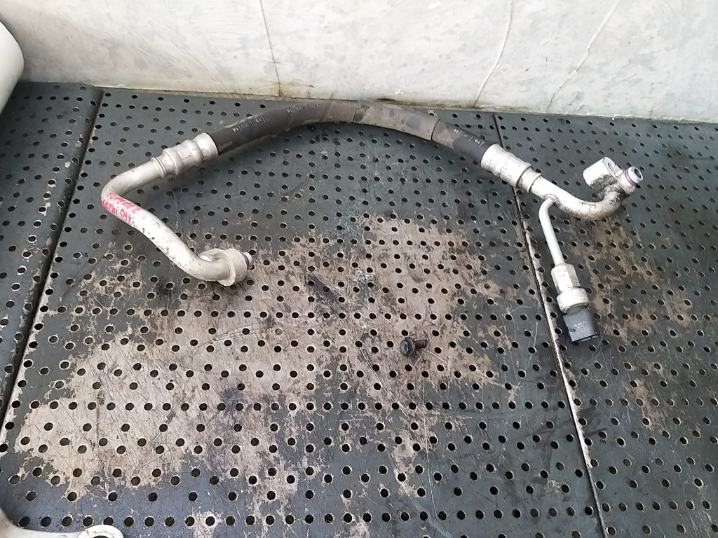 Conducta clima ac 1.6 tdi skoda superb 2 1k0820721ca