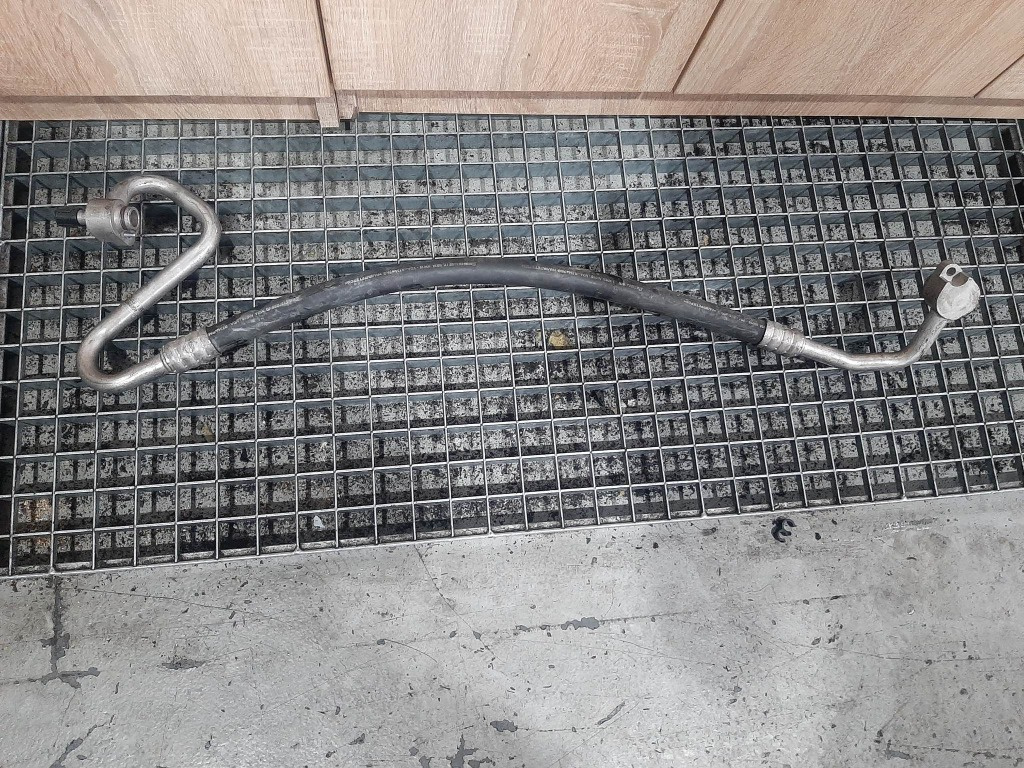 Conducta clima ac audi a6 4g 2.0 tdi cgl 4g0260707m