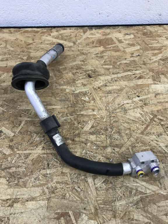 Conducta clima AUDI Q5 3.0TDI QUATTRO S-LINE suv 2010 (8R1260712D)