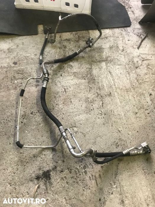 Conducta clima Opel Zafira 1.9CDTI,an 2006-2010.