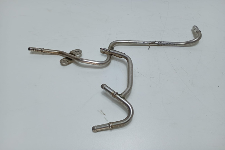 Conducta combustibil 03L201360AB Volkswagen VW Passat B7 [2010 - 2015]