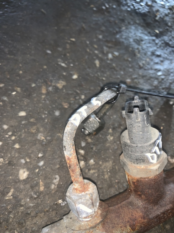 Conducta combustibil 1 Renault Scenic 2 [2003 - 2006] Minivan 5-usi 1.9 dCi MT (120 hp) II (JM0/1_)