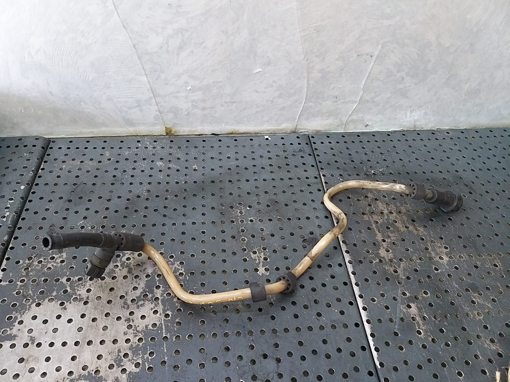 Conducta combustibil 2.0 d bmw seria 3 e90 e91 1353780165801