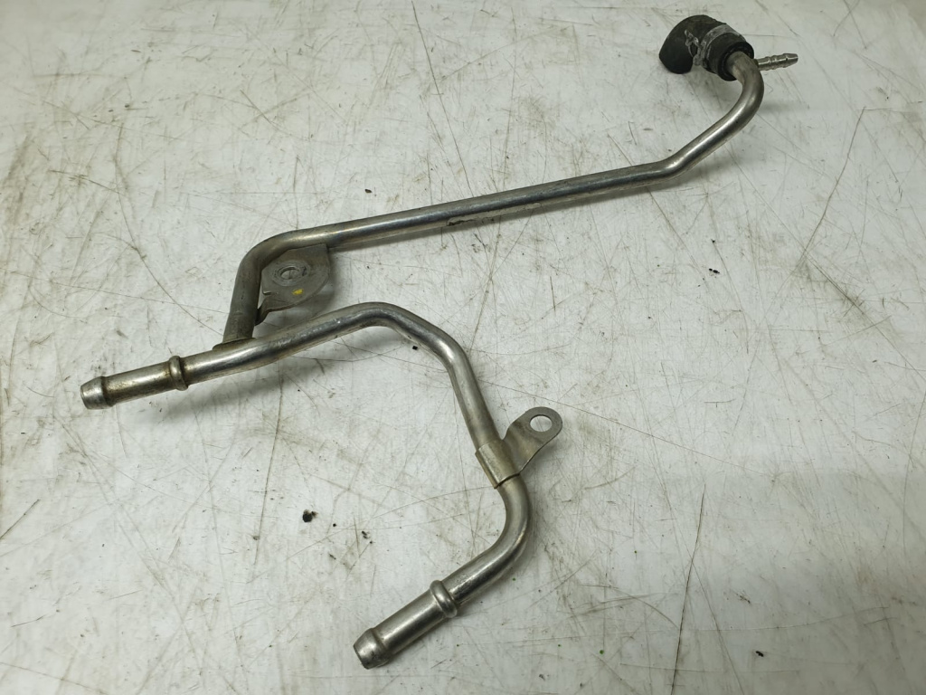 Conducta combustibil 2.0 tdi cbab 03L201360g Volkswagen VW Passat B6 [2005 - 2010]