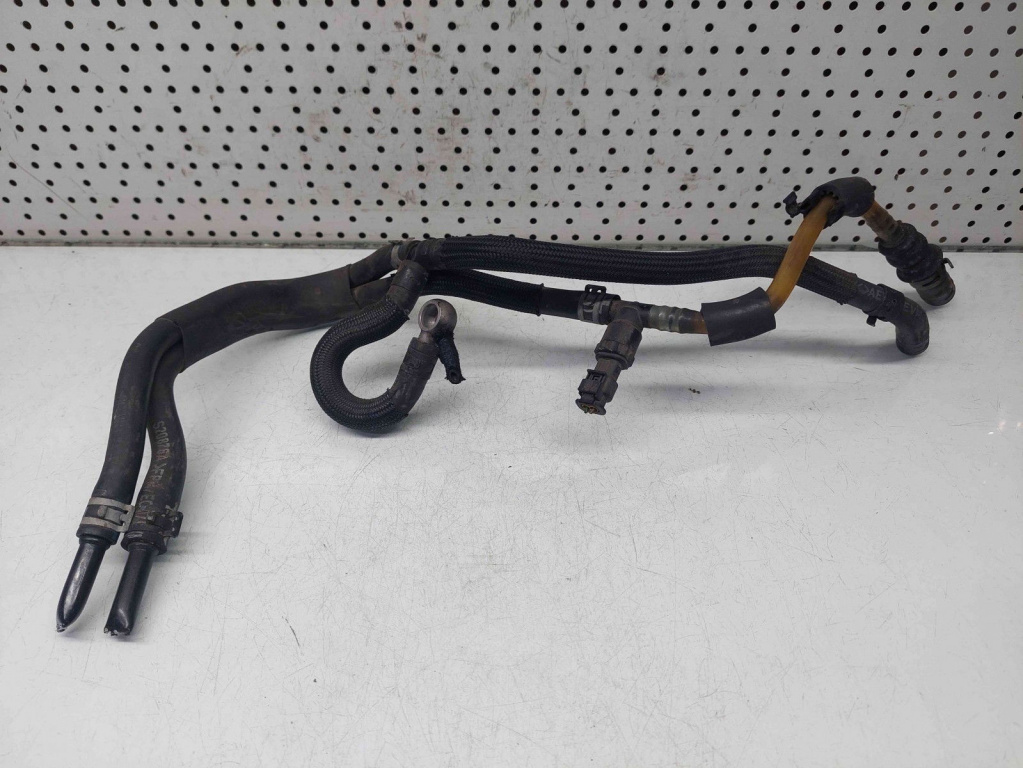 Conducta combustibil Audi A4 (8K2, B8) [Fabr 2008-2015] OEM 2.7 TDI CGKA 2.7 TDI CGKA 140KW / 190CP