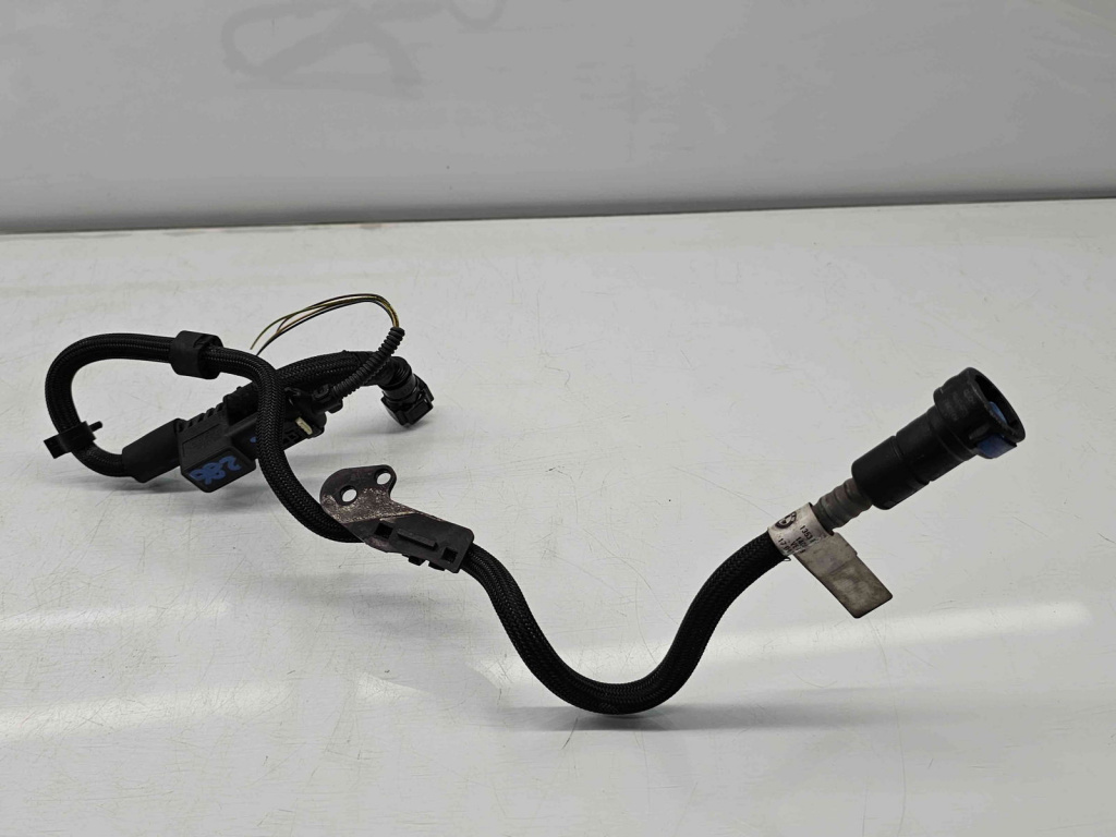 Conducta combustibil Bmw 4 Gran Coupe (F36) Facelift [Fabr 2014-prezent] 8514092 2.0 B47D20 140KW / 190CP