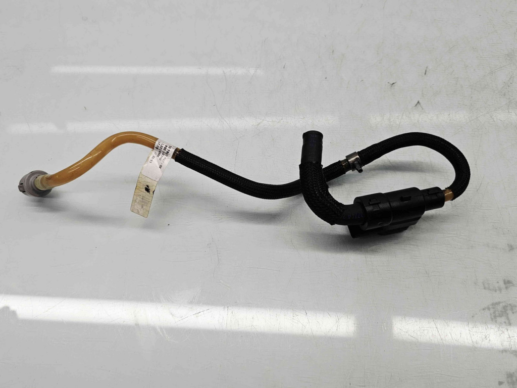 Conducta combustibil Bmw 5 (E60) [Fabr 2004-2010] 7807487 2.0 N47D 130KW / 177CP