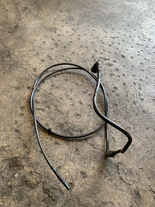 Conducta combustibil Conducta combustibil neagra Volkswagen Jetta 5 [2005 - 2011] Sedan 4-usi 2.0 TD...