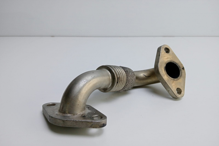 Conducta EGR 03G131521T Volkswagen VW Passat B6 [2005 - 2010]