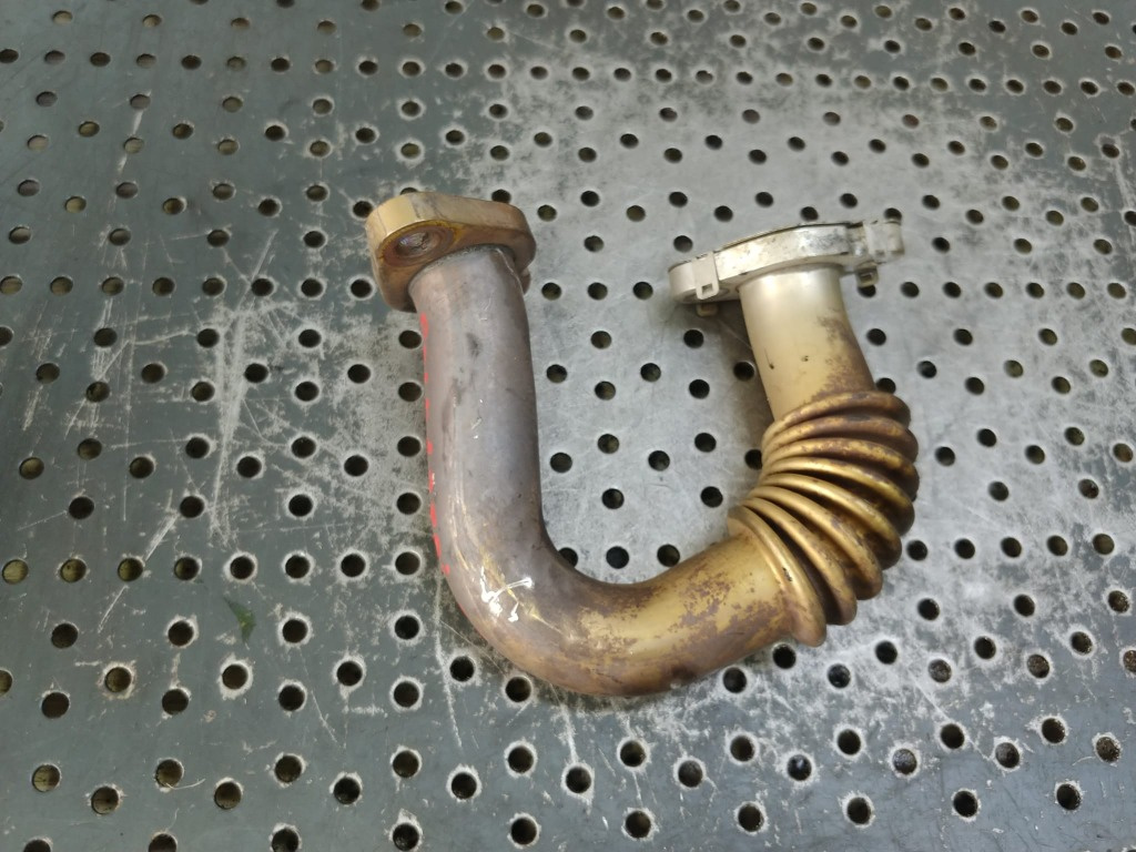 Conducta egr 1.2 tdi cfw vw polo 6r seat ibiza 5 skoda fabia 2 03p131521b
