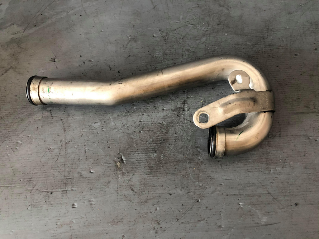 Conducta egr 1.5 d k9k mercedes a-class w176 744818
