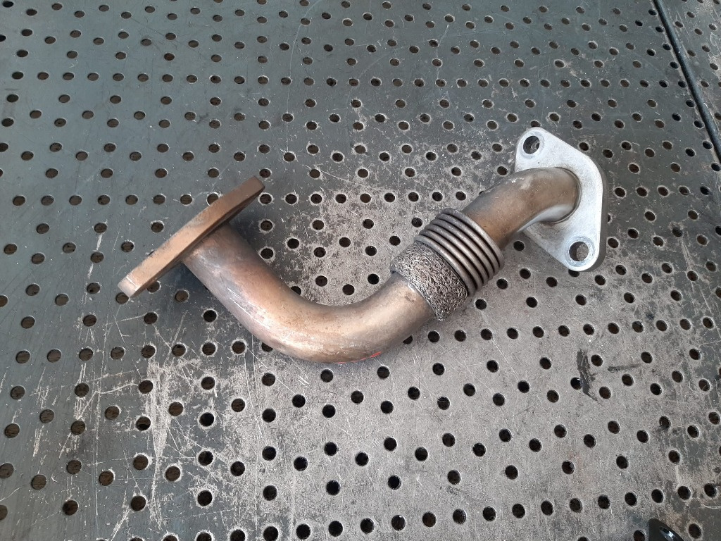 Conducta egr 1.9 tdi avf audi a6 c5 a4 b6 vw passat b5 038131521aj