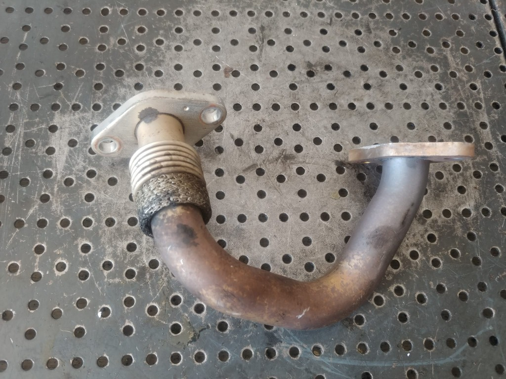 Conducta egr 1.9 tdi bls audi a3 8p skoda fabia 2 vw caddy golf 5 plus jetta 3 seat altea 5p 03g131521r