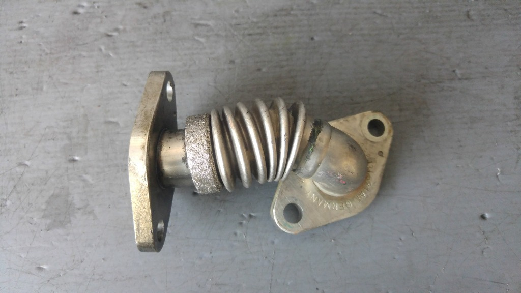 Conducta egr 1.9 tdi seat leon 038131521at