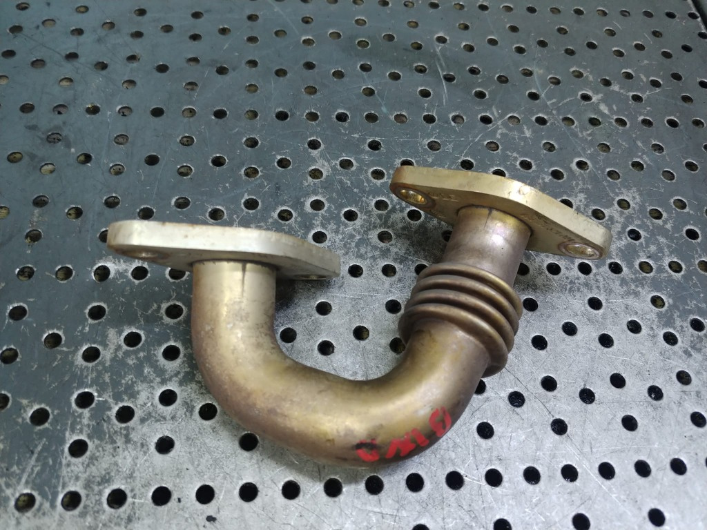 Conducta egr 2.0 crd bwd dodge caliber journey 03g131521am