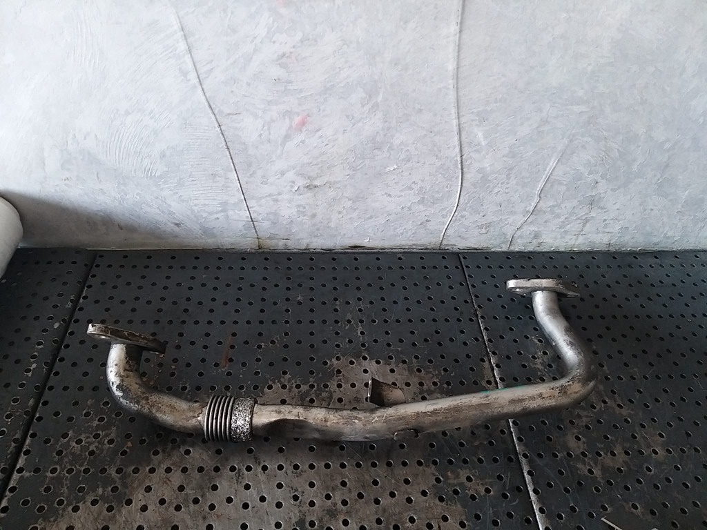 Conducta egr 2.0 crd dodge journey 03g131521an