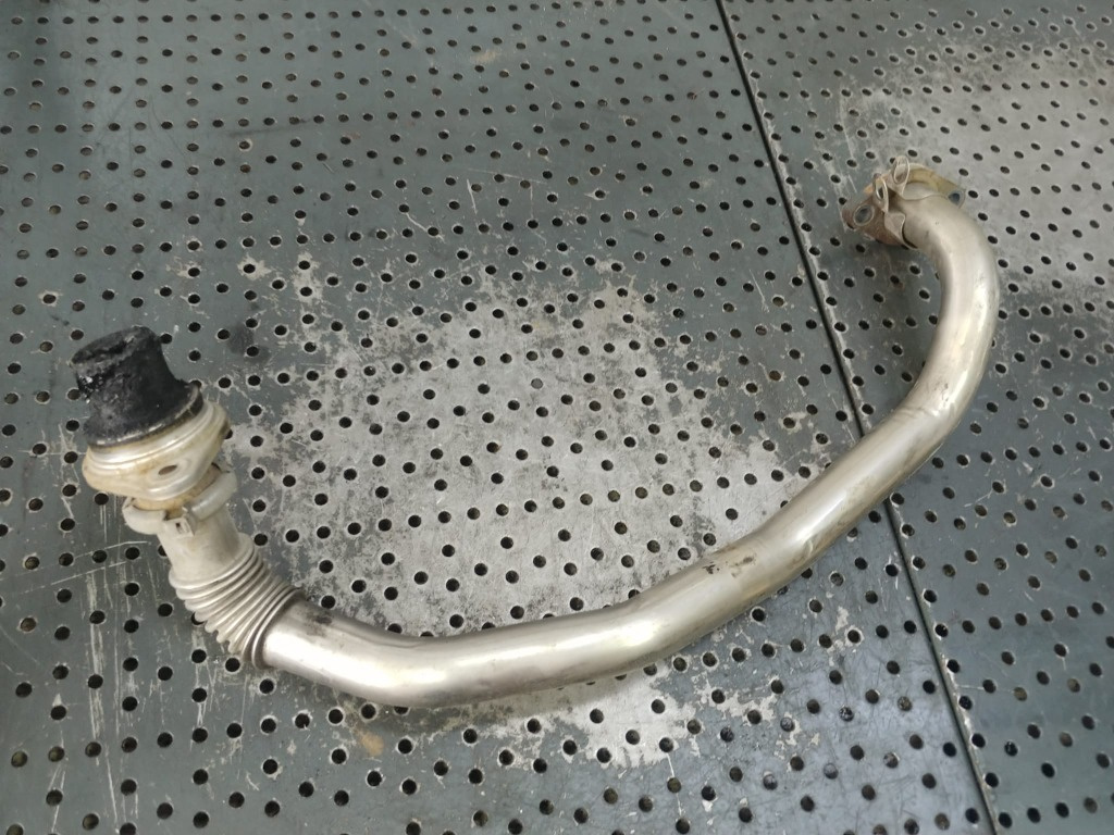 Conducta egr 2.0 hdi rhr peugeot 307 407 citroen c4 citroen c5 9652264880