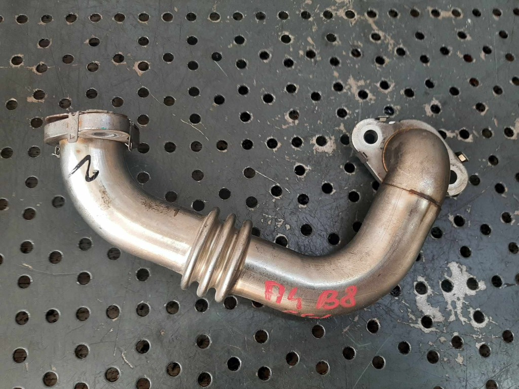 Conducta egr 2.0 tdi cgl audi a4 b8 8k 03l131521d