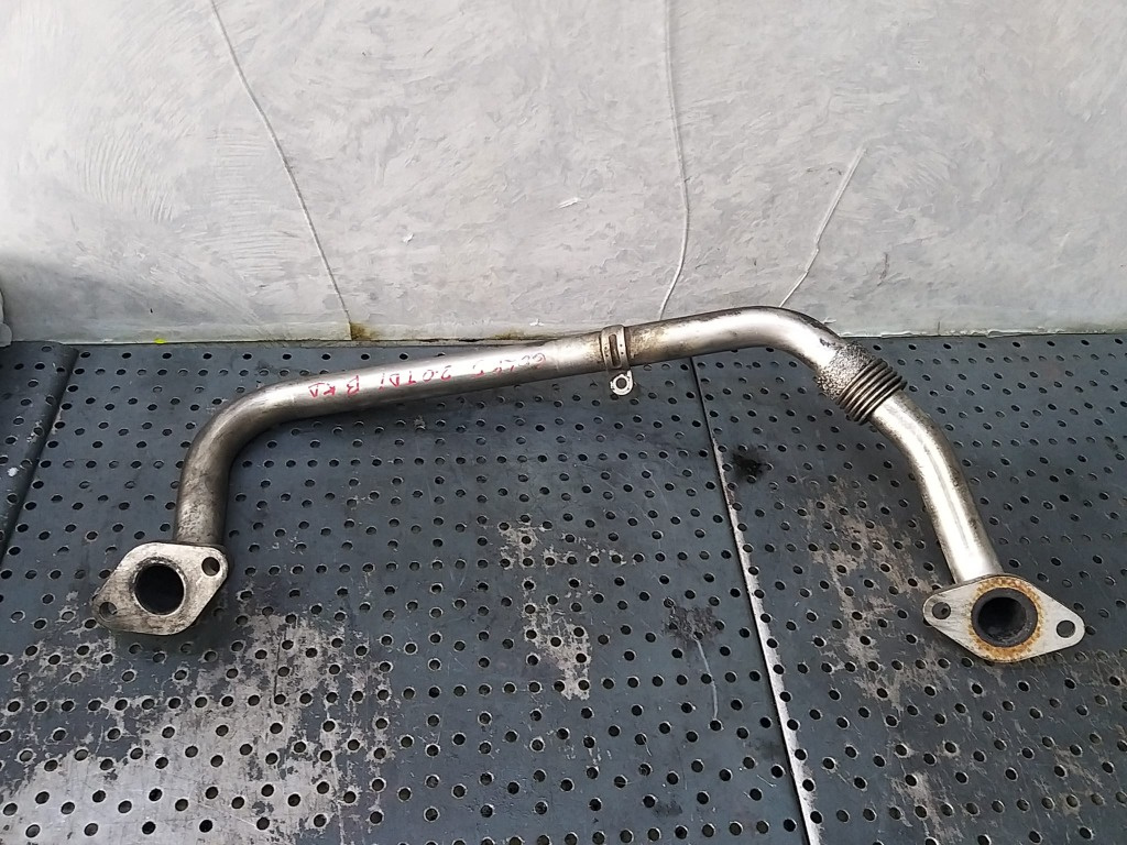 Conducta egr 2.0 tdi vw golf 5 1k 03g131521a