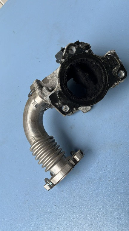 Conducta EGR Citroen C5 2.0 HDI combi ,transmisie automata cod 9801292180