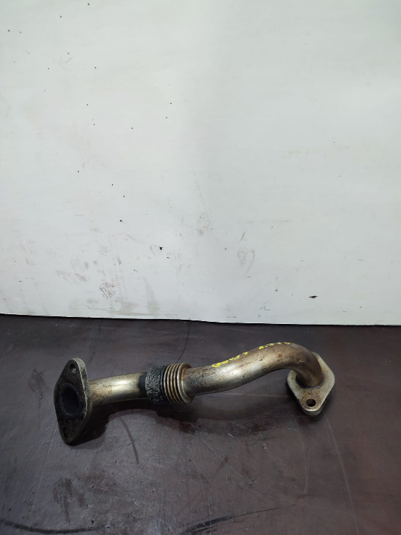 Conducta EGR Volkswagen Golf 1.9 TDI 90 CP 038131521J