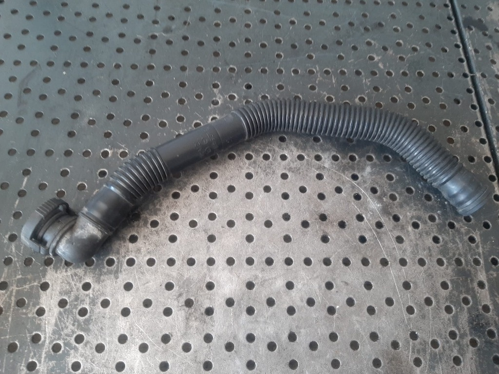 Conducta furtun aer 2.0 tdi vw golf 6 5k 1k0129637d