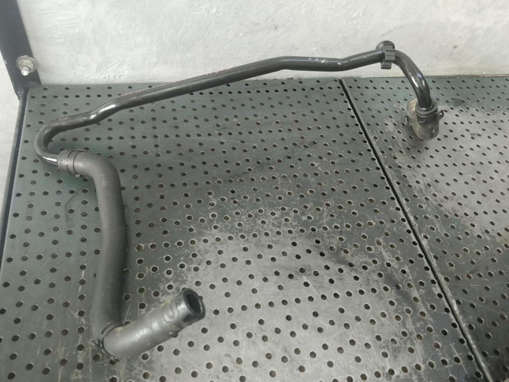 Conducta furtun apa 1.7cdti a17dtr opel astra j