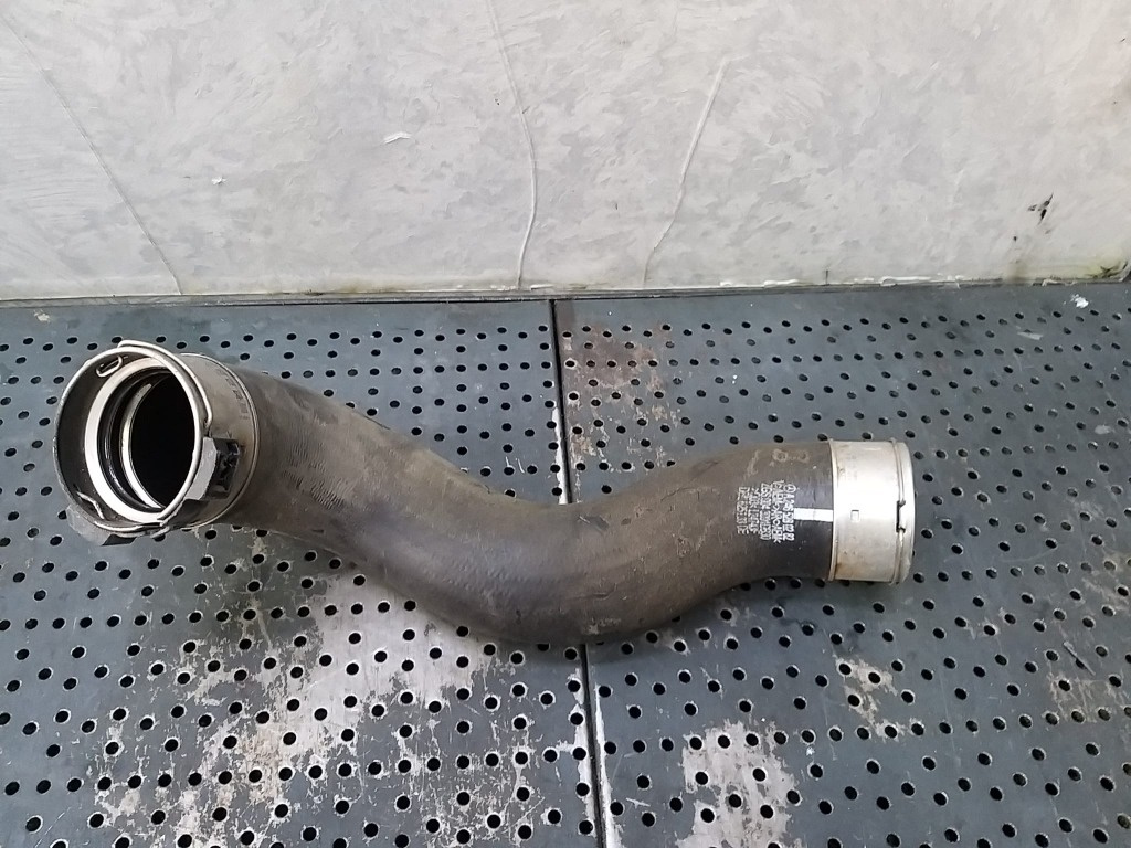 Conducta furtun intercooler 1.6 tb mercedes cla x117 a2465280282