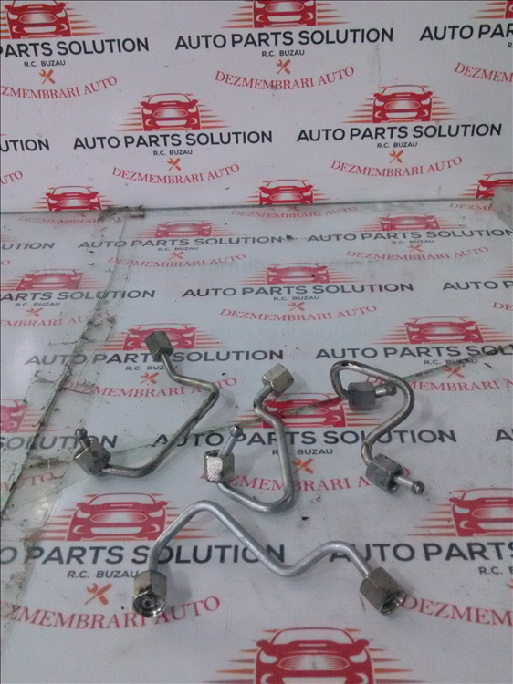 Conducta injectoare ( 4 buc ) VOLKSWAGEN PASSAT B6 2.0 TDI an fabr. 2009