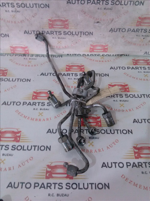 Conducta injectoare (5 buc) TOYOTA RAV 4 2.2 D an fabr. 2008