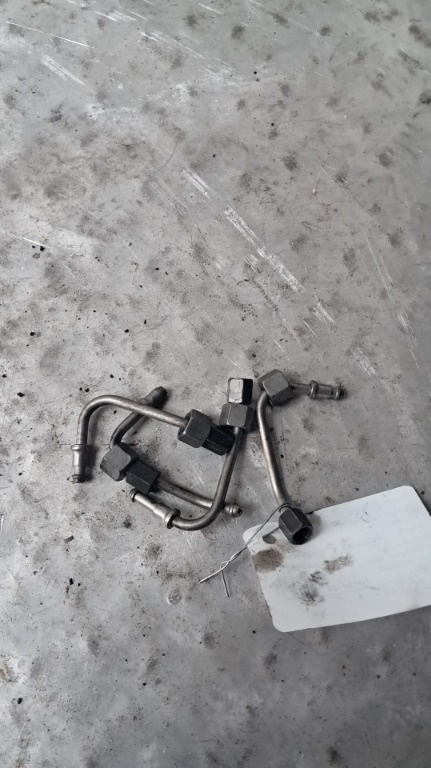 Conducta injectoare Mercedes B-Class W245 2.0 D an 2007