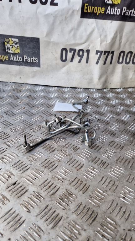 Conducta injectoare Renault Trafic 2.0 DCI an 2010