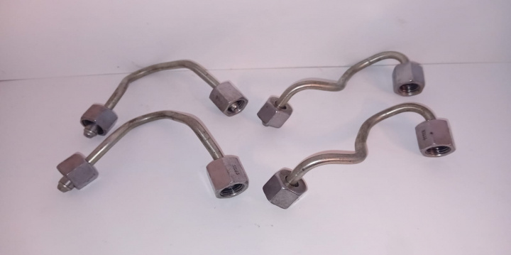Conducta injector Bmw N47, pret/buc BMW Seria 7 F01/F02 [2008 - 2012]