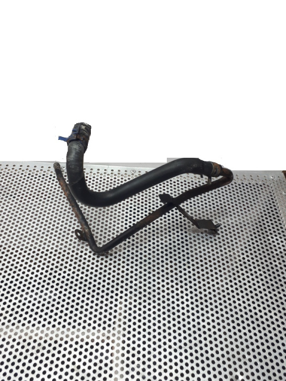 Conducta lichid racire motor 2.5 TDI Vw LT Transporter 1996 - 2006 OEM 074121065A