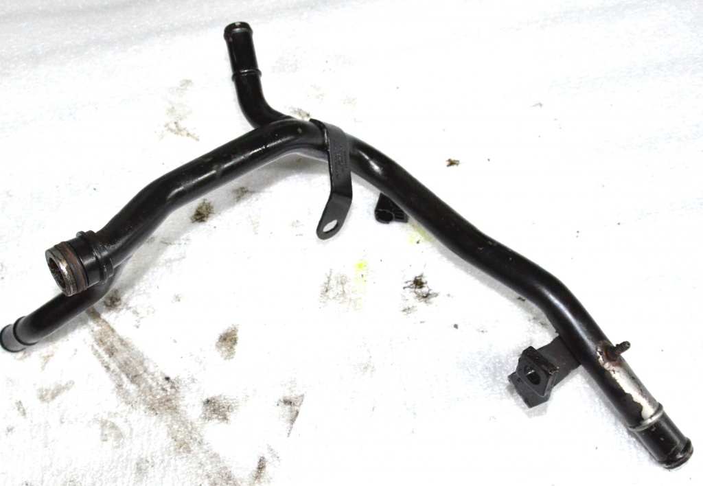 Conducta metalica apa motor 1.4 tdi amf 55kw 75cp Polo 9N
