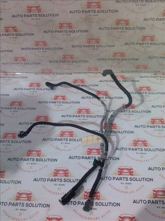 Conducta motorina ( 2 buc ) LAND ROVER FREELANDER 2 2.2 D an fabr. 2009