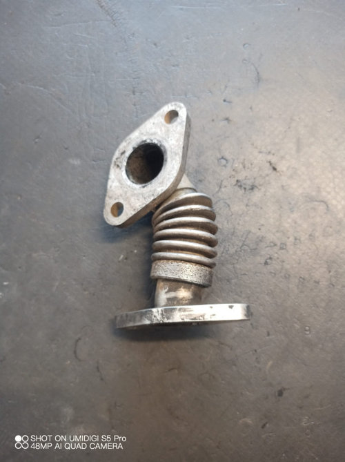 Conducta racitor gaze Audi A3 1.9 tdi 2006 cod motor ASZ ARL - COD 038131521AT