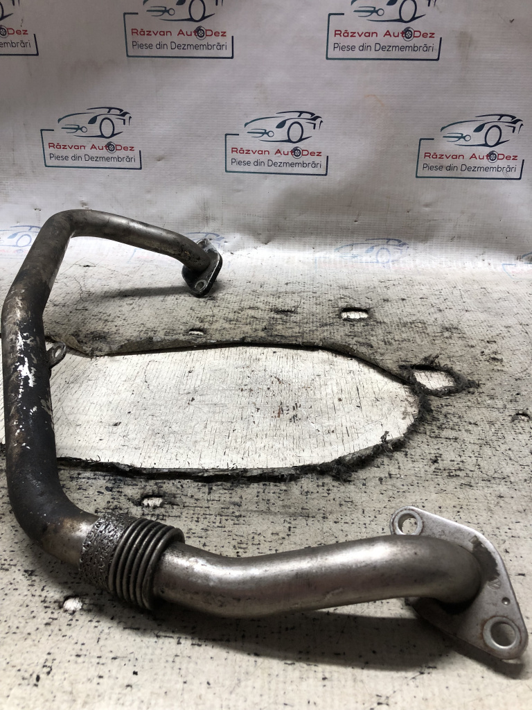 Conducta racitor gaze Volkswagen Passat B6 2006, 03G131521A