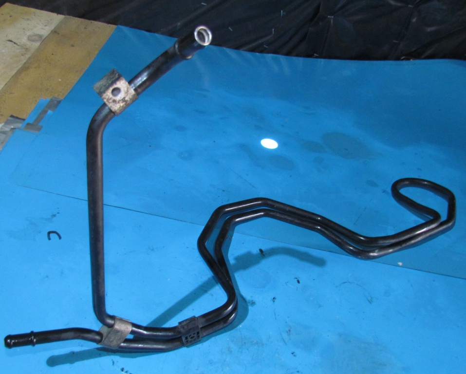 Conducta radiator servo Mercedes W210 / 2104662724