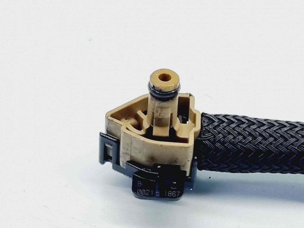 Conducta retur injectoare Audi A3 Sportback (8VA) Hatchback [Fabr 2012-2020] OEM 2.0 TDI CRBC 110KW / 150CP 2.0 TDI CRBC 110KW / 150CP