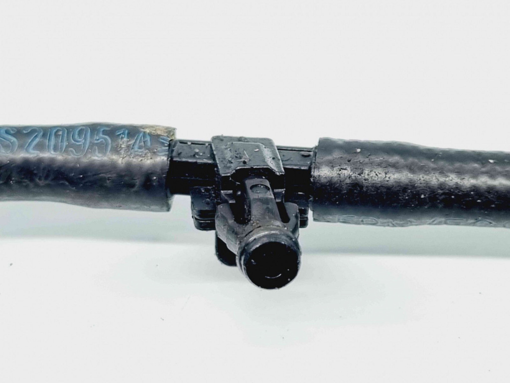 Conducta retur injectoare Mercedes Clasa E Coupe (C207) [Fabr 2009-2016] A6510700132 2.2 CDI 651911 2.2 CDI 651911 143KW / 194CP