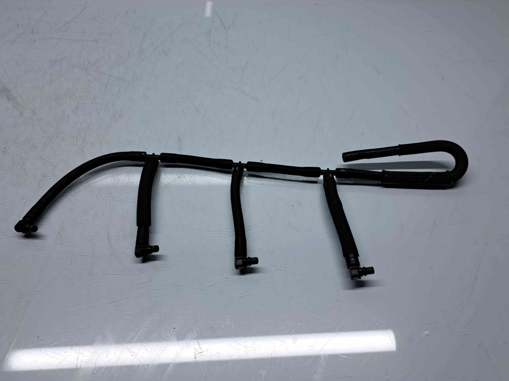 Conducta retur injectoare Volkswagen Golf 6 (5K1) [Fabr 2009-2013] OEM 1.6 TDI CAYB 66KW / 90CP