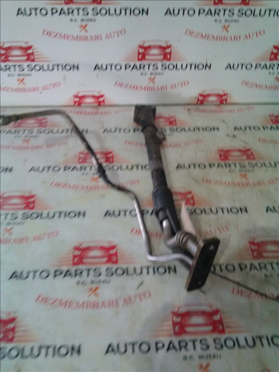 Conducta scurgere VOLKSWAGEN PASSAT B6 1.6 TDI