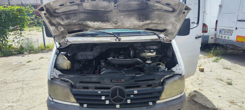 Conducta servo Mercedes Sprinter 903 2.2 TDI 130Cp