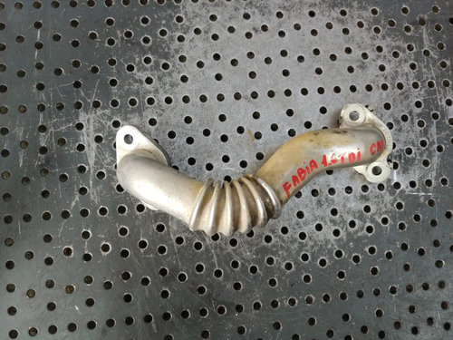Conducta teava egr 1.6 tdi cay vw passat b6 golf 5 6 skoda octavia 2 seat leon altea 03l131521q
