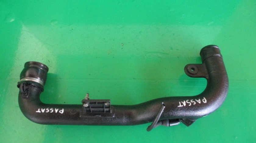 CONDUCTA / TEAVA / TUBULATURA INTERCOOLER COD 8D0145840M VW PASSAT B5 VARIANT 1.9 TDI FAB. 1996 - 2001